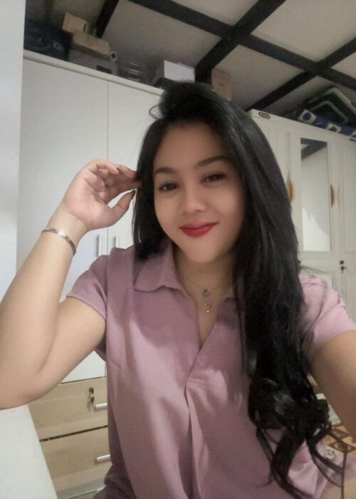 Terapis Monalisa Spa Massage (8)